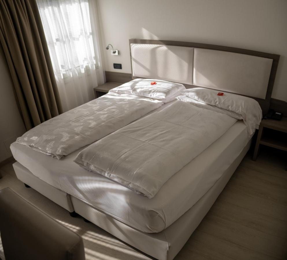Hotel Garni Villa Fontana Trente Buitenkant foto