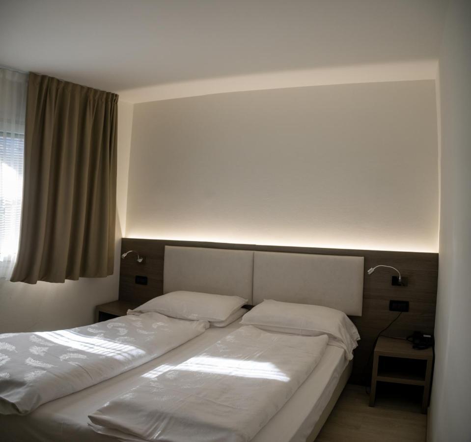 Hotel Garni Villa Fontana Trente Buitenkant foto