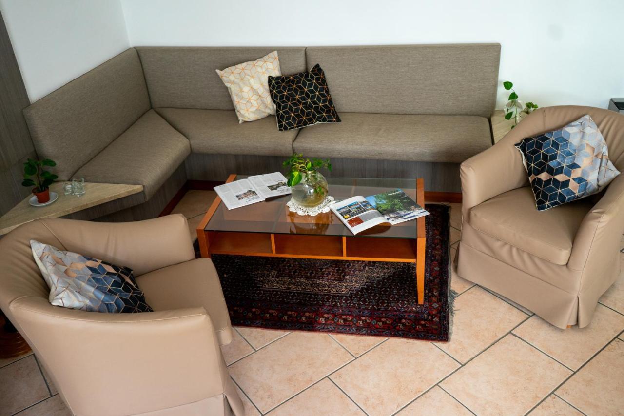 Hotel Garni Villa Fontana Trente Buitenkant foto
