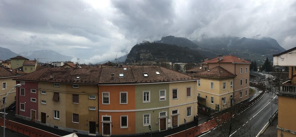 Hotel Garni Villa Fontana Trente Buitenkant foto