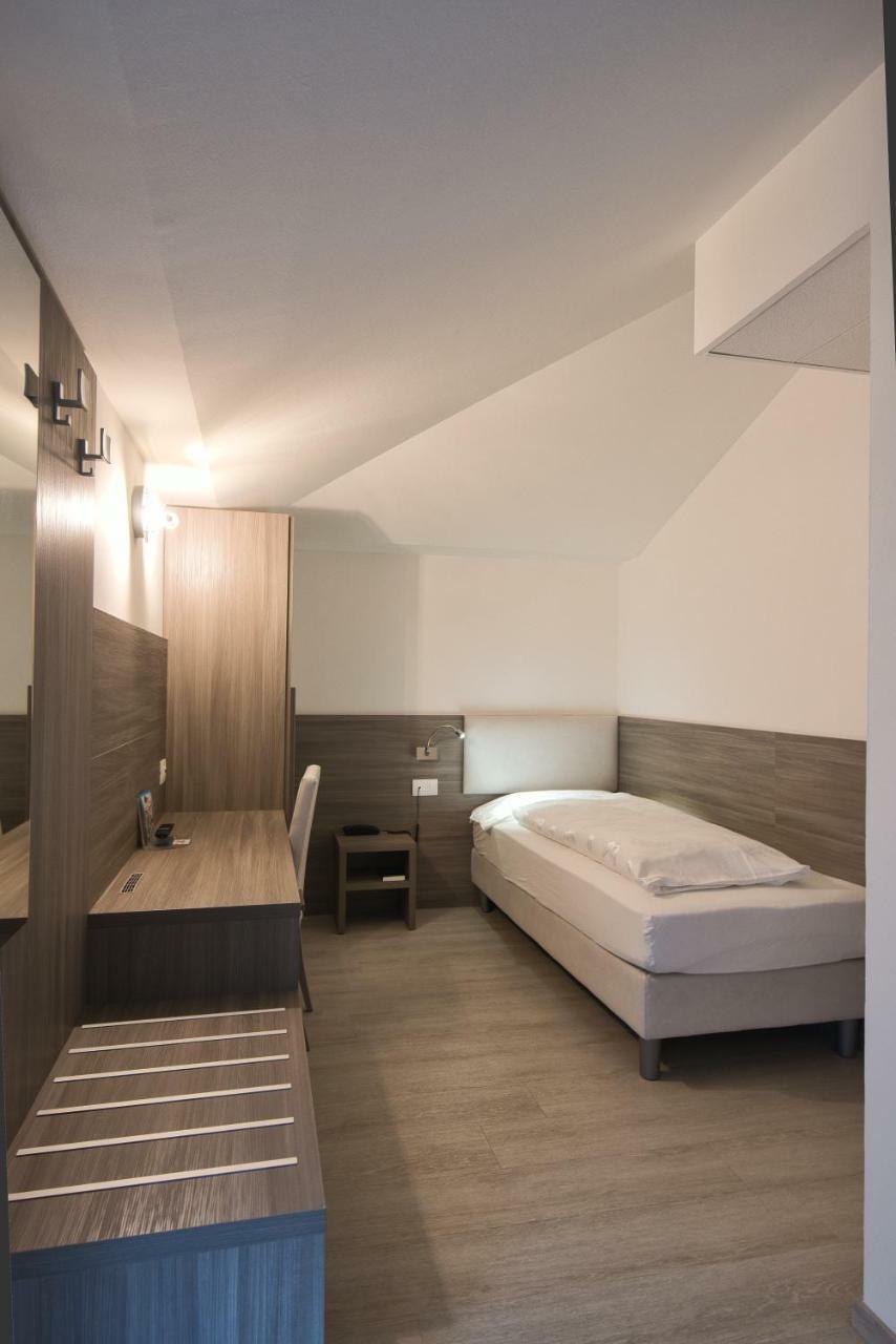 Hotel Garni Villa Fontana Trente Buitenkant foto